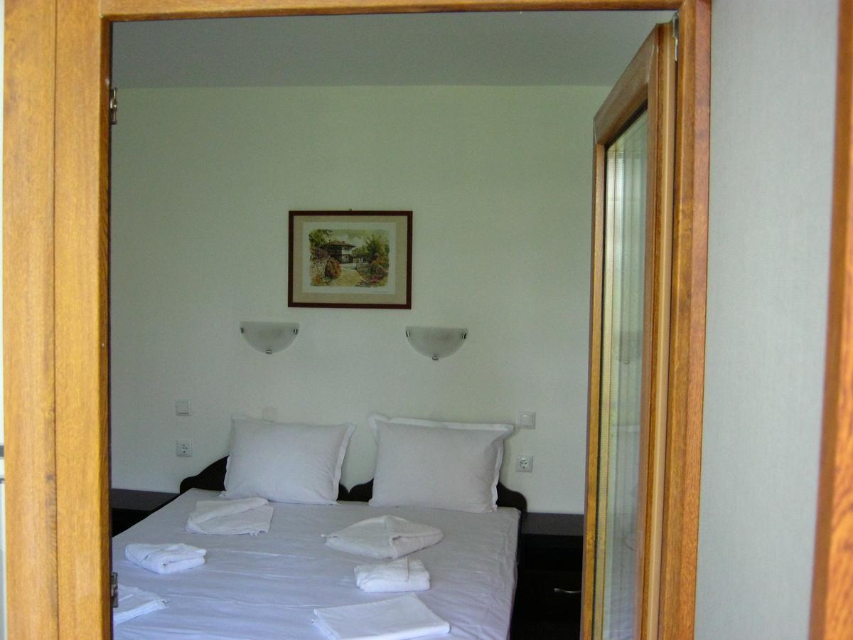 Motel Koziyat Rog Malko Turnovo Ngoại thất bức ảnh