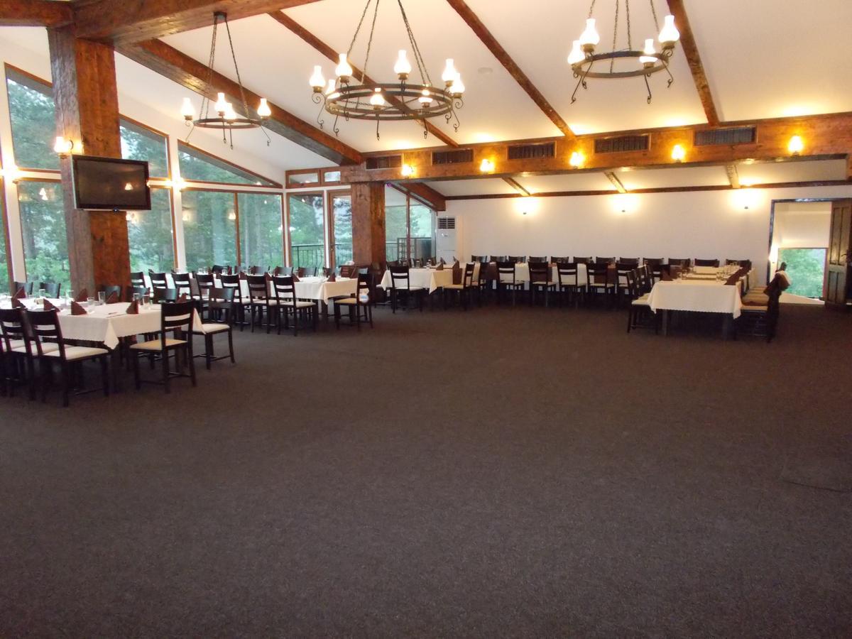 Motel Koziyat Rog Malko Turnovo Ngoại thất bức ảnh