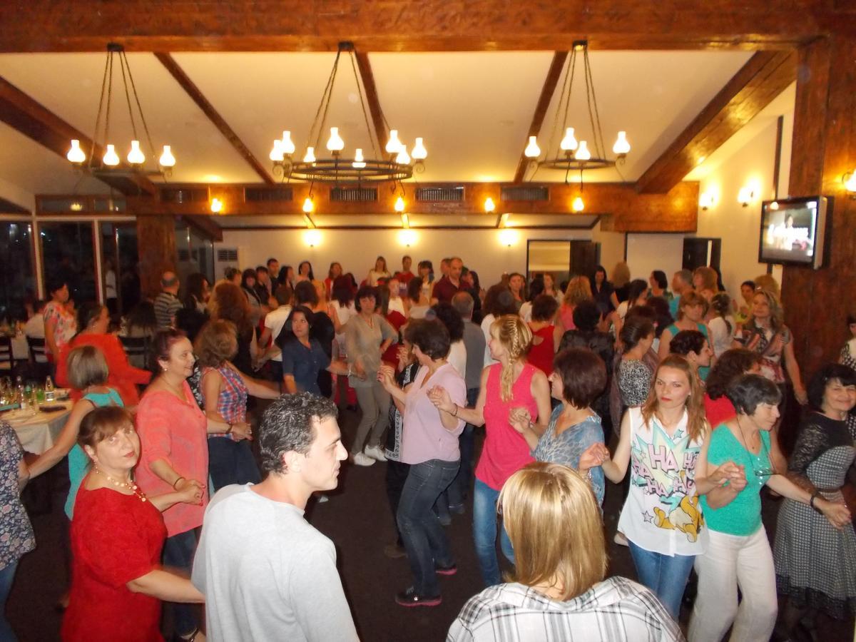 Motel Koziyat Rog Malko Turnovo Ngoại thất bức ảnh